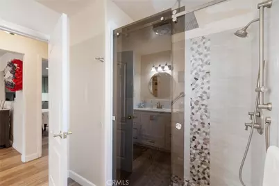 240 E Barclay, Long Beach, CA 90805 - Photo 21