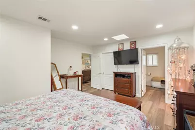 240 E Barclay, Long Beach, CA 90805 - Photo 23