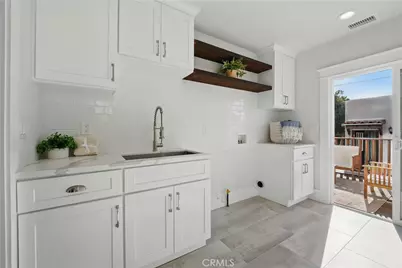 2111 S Bronson, Los Angeles, CA 90018 - Photo 37
