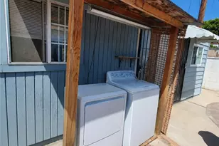 10008 Hunt, South Gate, CA 90280 - Photo 9