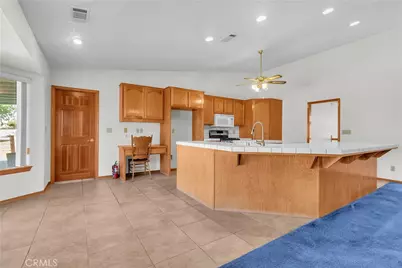 12445 Reata, Apple Valley, CA 92308 - Photo 23