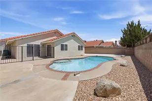 37129 Calle Amigo, Palmdale, CA 93550 - Photo 7