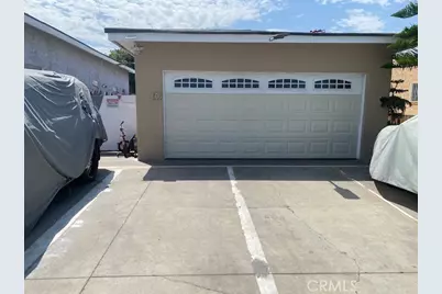 604 W 83rd, Los Angeles, CA 90044 - Photo 1