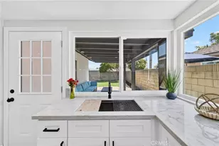 12412 Viarna St, Cerritos, CA 90703 - Photo 21