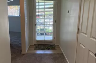 2938 Los Flores, Lynwood, CA 90262 - Photo 5