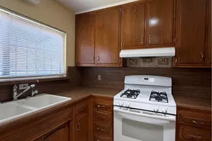 2938 Los Flores, Lynwood, CA 90262 - Photo 17