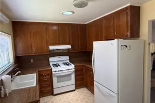 2938 Los Flores, Lynwood, CA 90262 - Photo 15