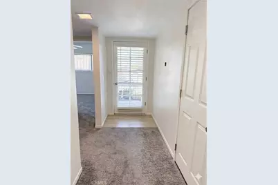 2938 Los Flores, Lynwood, CA 90262 - Photo 5