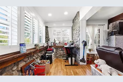 7276 Summitrose Street, Tujunga, CA 91042 - Photo 15
