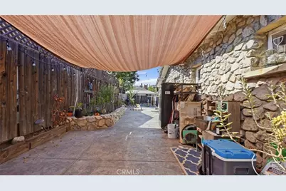 7276 Summitrose Street, Tujunga, CA 91042 - Photo 45
