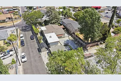 7276 Summitrose Street, Tujunga, CA 91042 - Photo 57