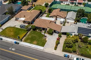 10325 Brookshire, Downey, CA 90241 - Photo 25