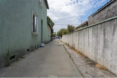 1223 E 46th, Los Angeles, CA 90011 - Photo 25