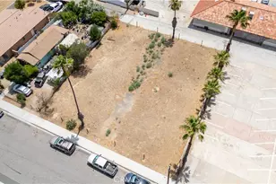 125 E 10th St, Perris, CA 92570 - Photo 1