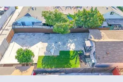 205 W Gage, Los Angeles, CA 90003 - Photo 25
