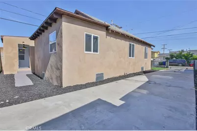 3120 W 63rd, Los Angeles, CA 90043 - Photo 23