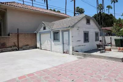4131 S Hobart Boulevard, Los Angeles, CA 90062 - Photo 9