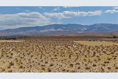 35530 El Dorado, Lucerne Valley, CA 92356 - Photo 17