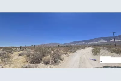 8001 Fairlane Road, Lucerne Valley, CA 92356 - Photo 3