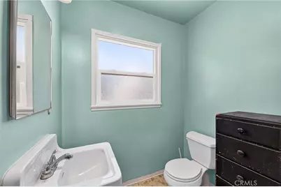 2045 Crestview Avenue, San Bernardino, CA 92404 - Photo 13