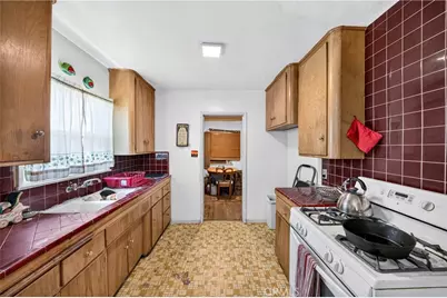 2045 Crestview Avenue, San Bernardino, CA 92404 - Photo 9
