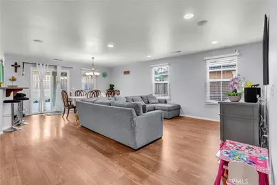 684 Julian Avenue, San Jacinto, CA 92582 - Photo 7