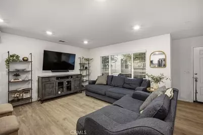 7155 Citrus #372, Fontana, CA 92336 - Photo 9