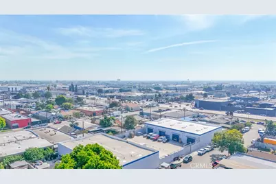 1712 E 57th, Los Angeles, CA 90058 - Photo 35