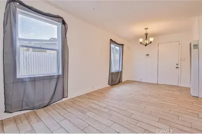 1712 E 57th, Los Angeles, CA 90058 - Photo 9