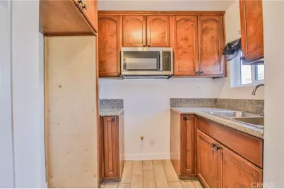 1712 E 57th, Los Angeles, CA 90058 - Photo 13