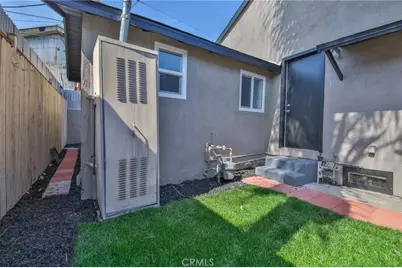 1712 E 57th, Los Angeles, CA 90058 - Photo 27