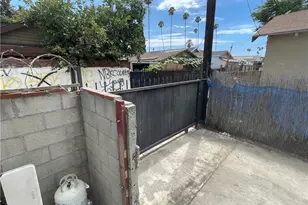 314 W 66th, Los Angeles, CA 90003 - Photo 21
