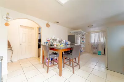 632 N College, Fresno, CA 93728 - Photo 15