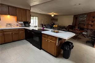 10523 Stonybrook, South Gate, CA 90280 - Photo 7