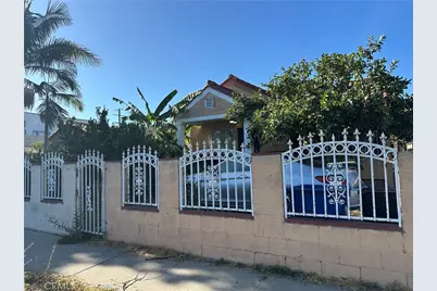 1137 W 61st, Los Angeles, CA 90044 - Photo 1