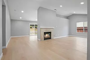 2402 W Sunrise Dr, Rialto, CA 92377 - Photo 3