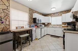 219 N Toland, West Covina, CA 91790 - Photo 19