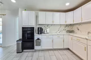 16081 Tude Rd, Apple Valley, CA 92307 - Photo 11