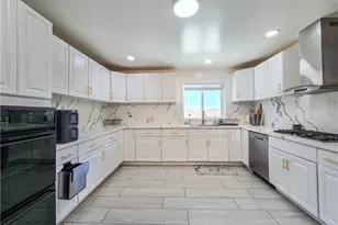 16081 Tude Rd, Apple Valley, CA 92307 - Photo 9
