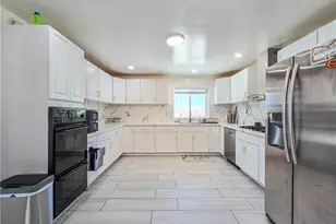 16081 Tude Rd, Apple Valley, CA 92307 - Photo 9
