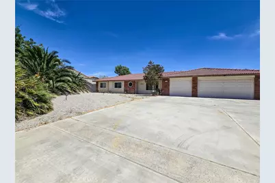 16081 Tude Road, Apple Valley, CA 92307 - Photo 5