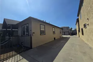 420 W 53rd, Los Angeles, CA 90037 - Photo 3