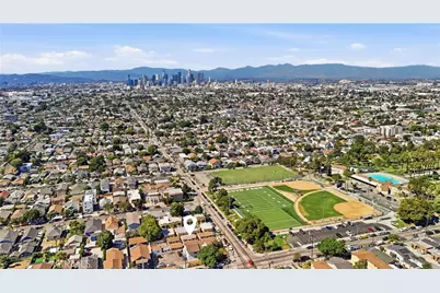 5017 S San Pedro, Los Angeles, CA 90011 - Photo 17
