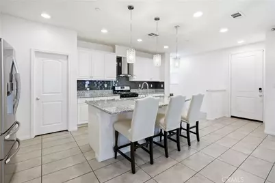 5738 Sacra Way, Riverside, CA 92505 - Photo 9