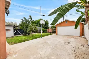 1330 W 48th, Los Angeles, CA 90037 - Photo 13