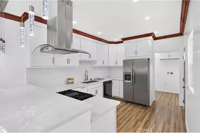 1330 W 48th, Los Angeles, CA 90037 - Photo 5