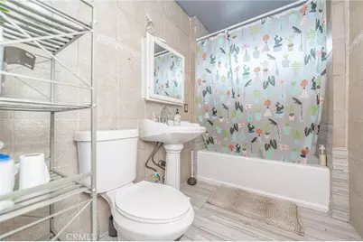 4624 W 116th Street, Hawthorne, CA 90250 - Photo 19