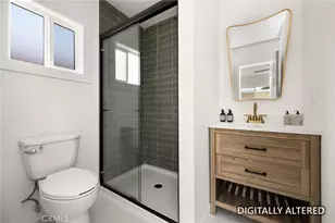 2514 Exposition Pl, Los Angeles, CA 90018 - Photo 15