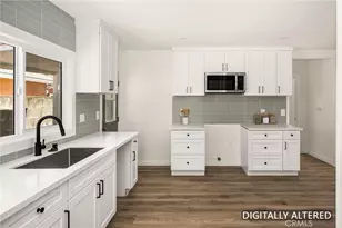 2514 Exposition Pl, Los Angeles, CA 90018 - Photo 9