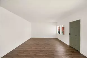 2514 Exposition Pl, Los Angeles, CA 90018 - Photo 29